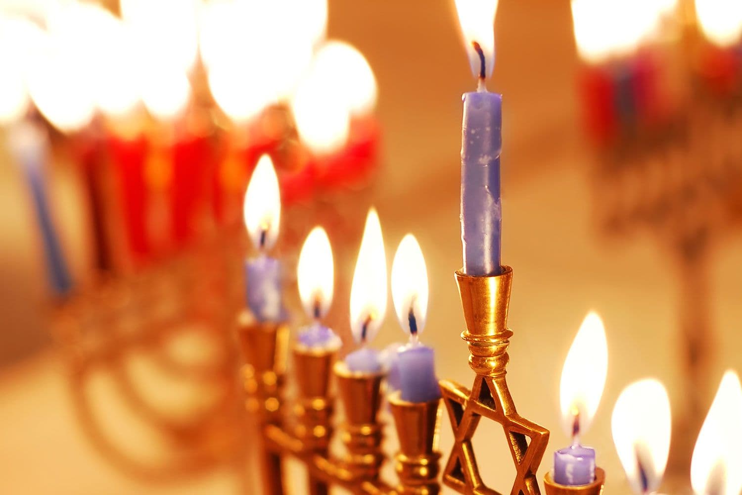Five Reasons To Celebrate Hanukkah Read Messiah Online FFOZ